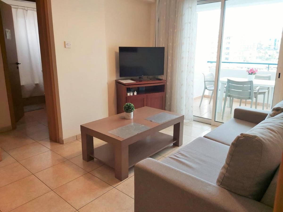 403 Apartment Carisa Artemis Court ลาร์นาคา ภายนอก รูปภาพ