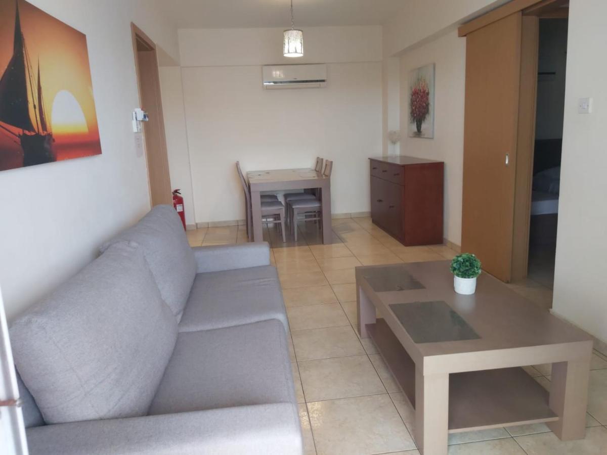 403 Apartment Carisa Artemis Court ลาร์นาคา ภายนอก รูปภาพ